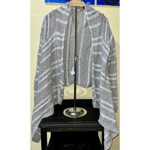Women’s Maurices Draped Cardigan Sweater Size  XL Gray